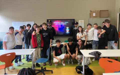 Carabinieri e studenti: un dialogo sulla legalità a Occhieppo Inferiore e Pollone