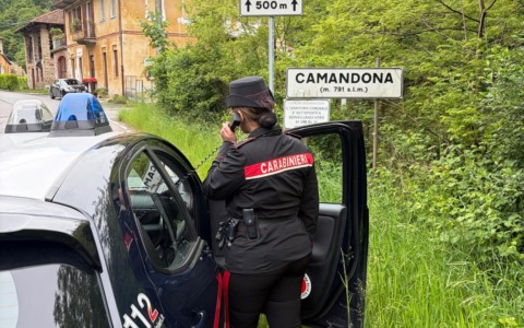 Truffa nel Biellese: un finto volontario raggira i commercianti
