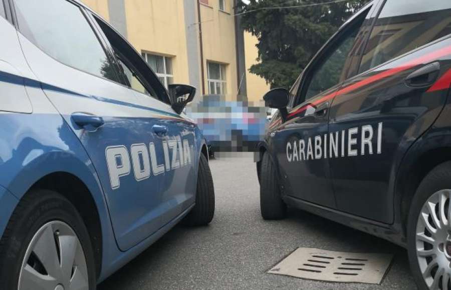 Violenta rissa con machete in via Pietro Micca: un giovane ferito