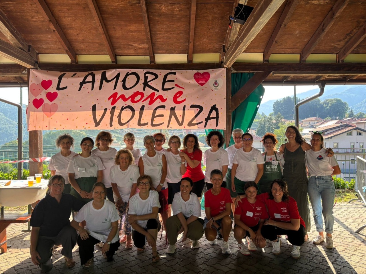 A Crocemosso si celebra la Festa della Birra con il messaggio: “L’amore non è violenza”