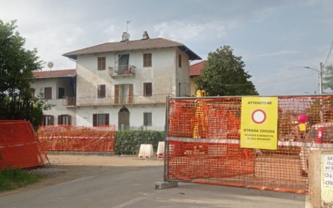La chiusura della strada a Lessona si prolunga