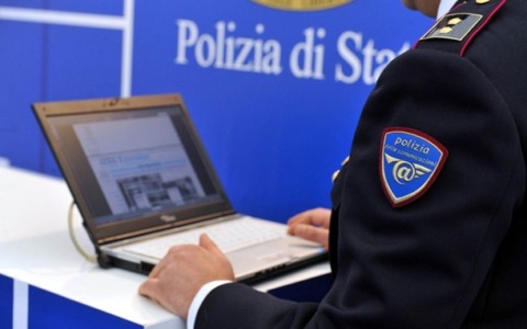 Tre quindicenni coinvolti in un caso di diffusione di video intimo