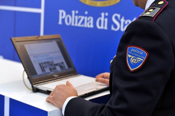 Tre quindicenni coinvolti in un caso di diffusione di video intimo
