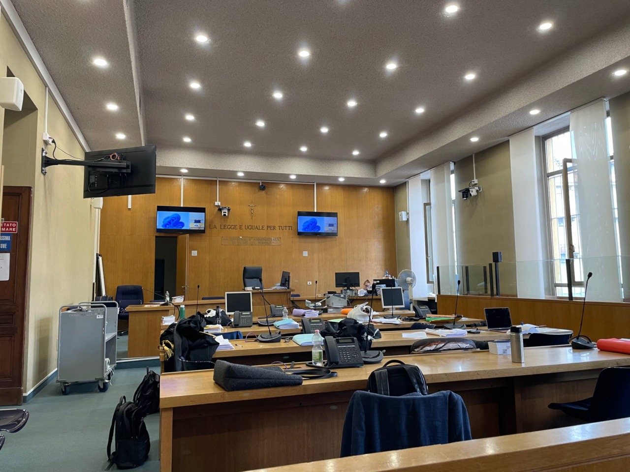 Deposta la testimonianza chiave: «Non ricordo» sulle torture in carcere