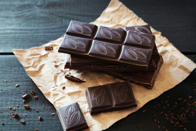 Cioccolato, dai Maya a oggi: storia e benefici di un alimento da 120 miliardi di dollari