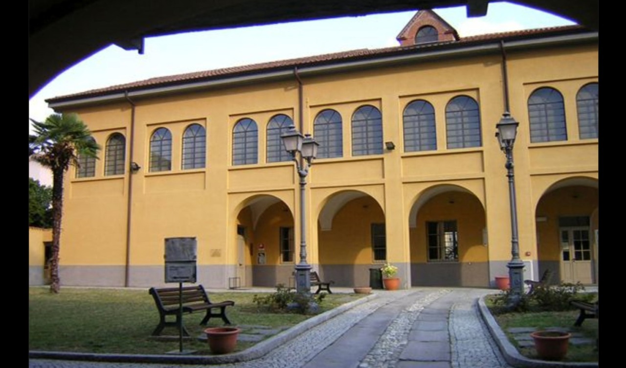 La Biblioteca di Candelo: un’oasi contro l’afa estiva