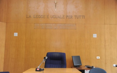 Professionista biellese accusato di stupro