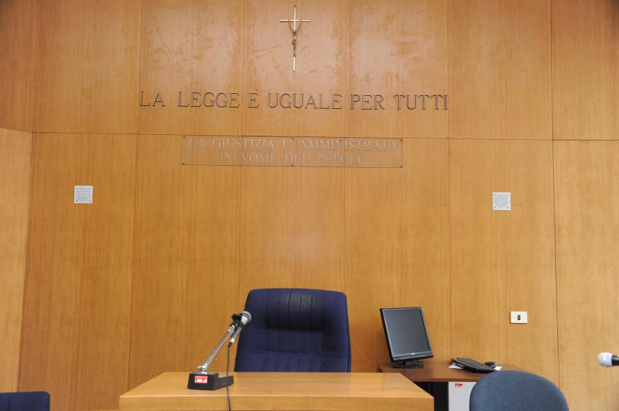 Professionista biellese accusato di stupro