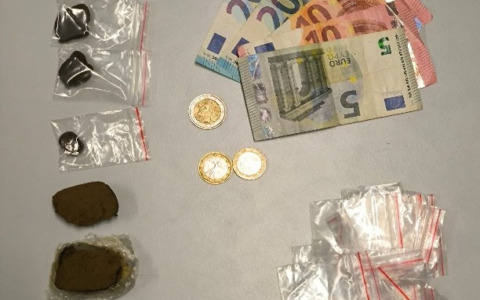 Spaccio nel centro di Biella: un ventiduenne denunciato dai Carabinieri